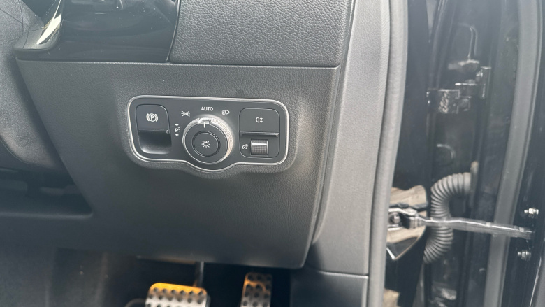 Mercedes-Benz GLA 220d 4Matic AMG Line 5dr Auto Diesel Hatchback